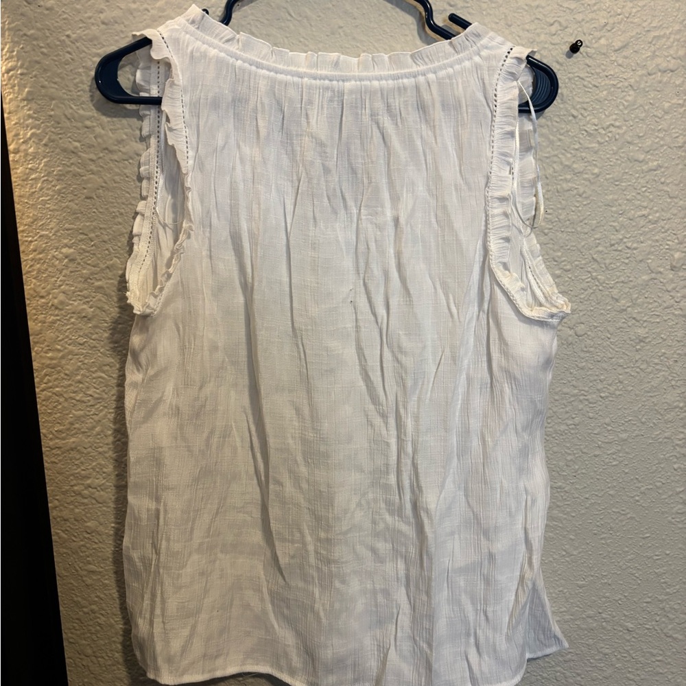 Wonderly XL White Sleeveless Blouse - Picture 3 of 4